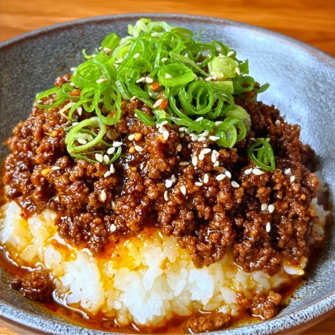 Ground Beef Hot Honey Bowl with spicy honey drizzle and fresh toppings